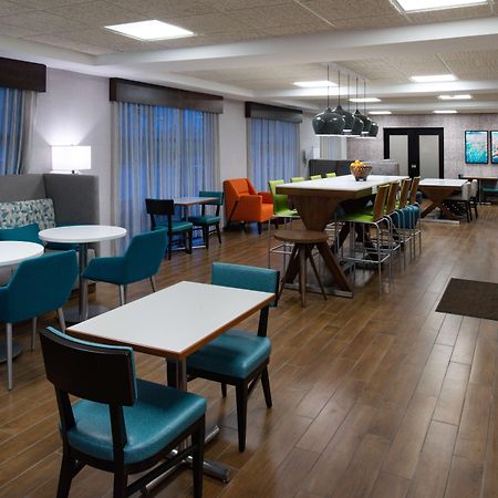 Hampton Inn Laporte Exterior foto