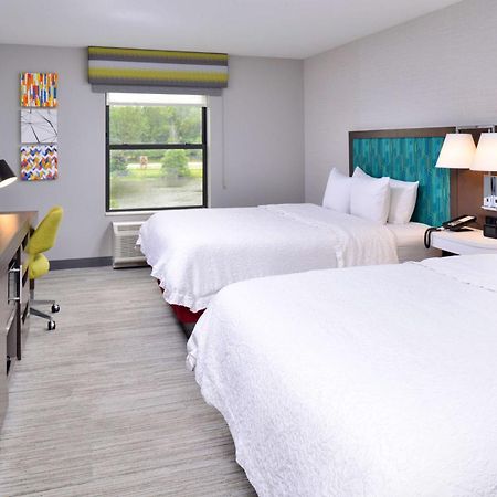 Hampton Inn Laporte Exterior foto