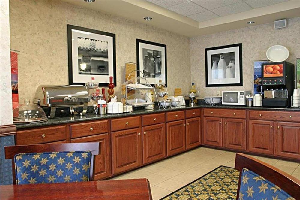 Hampton Inn Laporte La Porte Restaurante foto